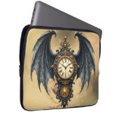 Wings of Eternity – The Timeless Guardian. Laptopschutzhülle (Vorne Rechts)