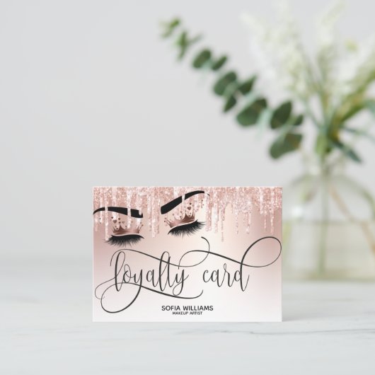 Wink Beautiful Brown Eye mit Gold Crown Loyalty Empfehlungskarte (Stehend Vorderseite)