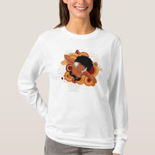 Winkel einer Frau, die Musik mit Kopfhörern T-Shirt