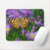 Winkelflügel-Schmetterling auf Kegelblume Mousepad (Mit Mouse)