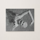 Winkende Frau Puzzle (Horizontal)