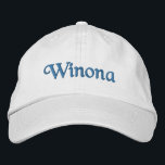 Winona Personalisiert bestickte Baseballkappe / Ha<br><div class="desc">Winona Name auf individualisierbare bestickte Baseball Cap / Baseballhut in blau,  von 369MyName. ... ... ... ...  Unsere personalisierten Produkte sind so konzipiert,  dass Sie den Text leicht ändern können... ... ... .</div>