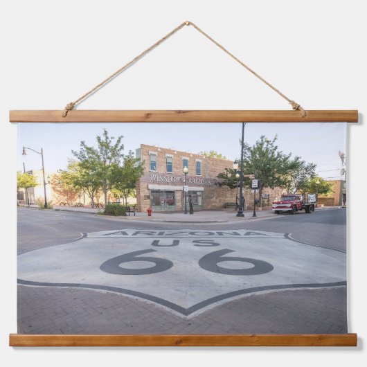Winslow, Arizona Wandteppich Mit Holzrahmen (Vorne)