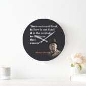 Winston Churchill Quote On Courage Große Wanduhr (Zuhause)