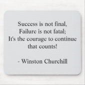 Winston Churchill Zitat; Erfolg Minimalistisch Mousepad (Vorne)