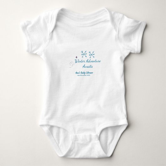 Winter Adventure awaits baby shower blue snowflake Baby Strampler (Vorderseite)