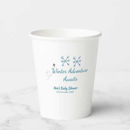 Winter Adventure awaits baby shower blue snowflake Pappbecher (Rückseite)