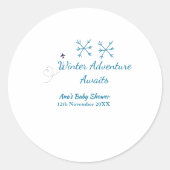 Winter Adventure awaits baby shower blue snowflake Runder Aufkleber (Vorderseite)