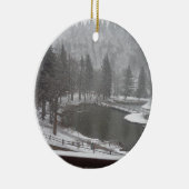 Winter an den grünen Gebirgsfällen, Colorado Keramikornament (Rechts)