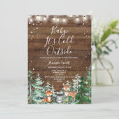 Winter Animal Baby Es ist kalte Außendusche Einladung (Stehend Vorderseite)