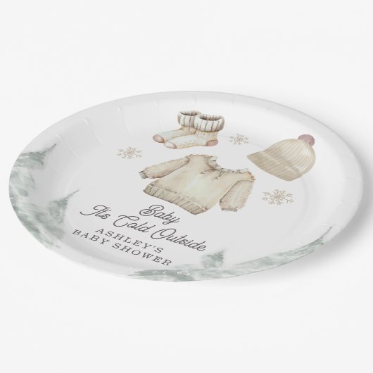 Winter Baby Dusche Es ist kalt draußen Unisex Schn Pappteller (Schrägansicht)