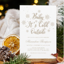 Winter Baby Es ist kalte Außendusche