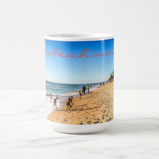 Winter Beach Scene Tasse (Mittel)