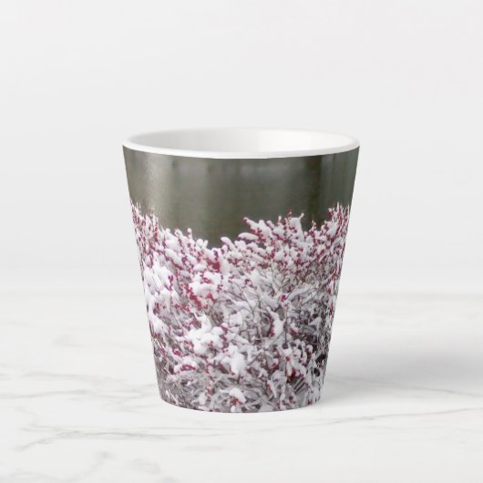 Winter Berries Latte Tasse (Vorderseite)