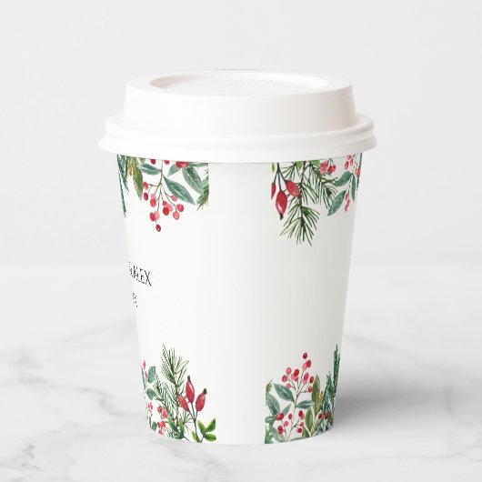 Winter Berries Pine Cone Grüne Hochzeit Pappbecher (Links)