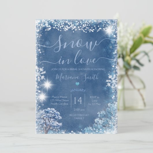 Winter Blauer Schnee in Liebe Brautparty Einladung (Stehend Vorderseite)