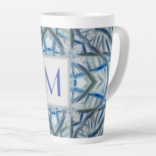 Winter Blue Crystal Pattern Monogram Tasse (Rechte Ecke)