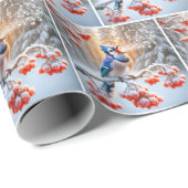 Winter Blue Jay Singing auf einem Berry Tree Geschenkpapier (Rolleneckpunkt)