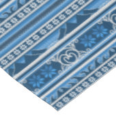 Winter Blue Nordic Design Tischdecke (Schrägansicht)