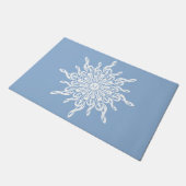 Winter Blue Ornamental Monogram G-Clef Snowflake Fußmatte (Schrägansicht)