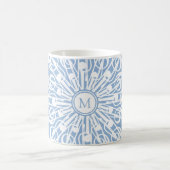 Winter Blue Ornamental Monogram G-Clef Snowflake Kaffeetasse (Mittel)