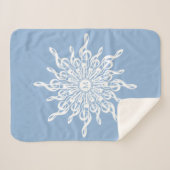 Winter Blue Ornamental Monogram G-Clef Snowflake Sherpadecke (Vorderseite (Horizontal))