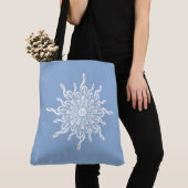 Winter Blue Ornamental Monogram G-Clef Snowflake Tasche (Von Nahem)