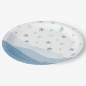 Winter Blue Snowflake Paper Plate Pappteller (Schrägansicht)