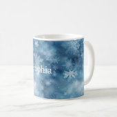Winter Blue White Snowflakes Christmas Kaffeetasse (VorderseiteRechts)