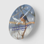 Winter Bluebird Buddha Peace Inspiration Runde Wanduhr (Winkel)