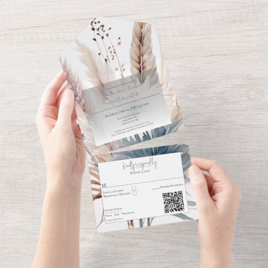 Winter-Boho-Blumenhochzeit in einer Einladung (Abreißen)