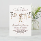 Winter Boho Clothesline Gender Reveal Einladung (Stehend Vorderseite)