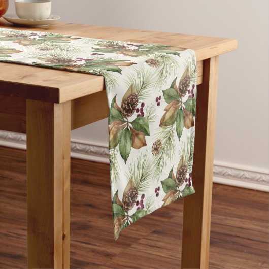 Winter Botanical Table Runner – Pine & Berries Mittelgroßer Tischläufer (Beispiel)