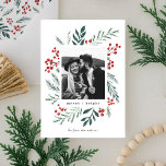 Winter Botanicals Weihnachts Foto Classic Colors Feiertagskarte<br><div class="desc">Diese vollständig anpassbare 1-Foto-Urlaubskarte verfügt über elegante handbemalte Aquarellbotanicals, die Ihr Foto wunderschön umrahmen. Es erscheint ein passendes Muster auf der Rückseite und im Raum, um eine personalisierte Nachricht zu schreiben. Gewollt, um noch mehr anpassen? Klicken Sie auf "Bearbeiten mit dem Entwurfswerkzeug". Dieses Design ist Teil einer Sammlung. Originelle Kunstwerke...</div>
