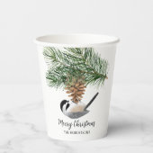 Winter Chickadeo auf Pinecone Frohe Weihnachten Pappbecher (Rückseite)