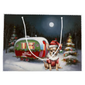 Winter Chihuahua Caravan Weihnachtsabenteuer Große Geschenktüte (Rückseite)