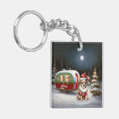 Winter Chihuahua Caravan Weihnachtsabenteuer Schlüsselanhänger (Vorderseite links)