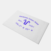 Winter Christmas house blue candy canes est. Year  Fußmatte (Schrägansicht)