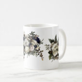 Winter Conifer Floral Cream Magnolia Peony Rose Kaffeetasse (VorderseiteRechts)