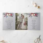 Winter Cotton Dusty Blue Red Berries Wedding Dreifach-gefaltete Programmkarte (Innenseite)