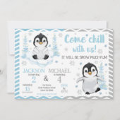 Winter Cute Penguins Joint Birthday Einladung (Vorderseite)