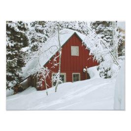 Winter Deep Snow Red House im Wald Fotodruck