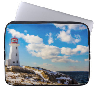 Winter des Leuchtturm-  in Peggy Bucht, Laptopschutzhülle