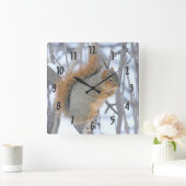 Winter-Eichhörnchen Quadratische Wanduhr (Zuhause)