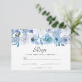 Winter Florals: Elegant Blue White Wedding RSVP (Stehend Vorderseite)
