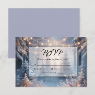 Winter Florals in Mattierten Pines Hochzeit RSVP Karte
