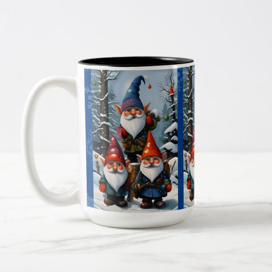 Winter Forest Gnomes Zweifarbige Tasse (Links)