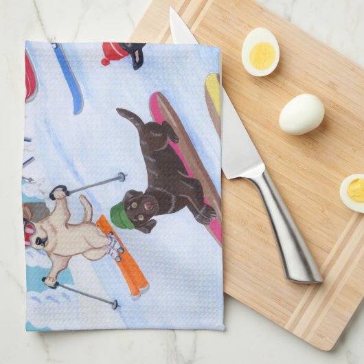 Winter Fun Skiing Labradors Geschirrtuch (Viertel Falte)