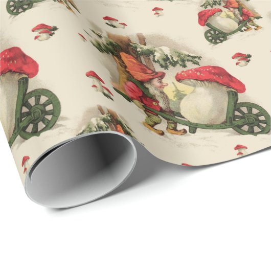 Winter Gnome Wrapper Small Geschenkpapier (Rolleneckpunkt)