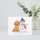 Winter Goldendoodle Dog Cute Snowman Postkarte (Stehend Vorderseite)